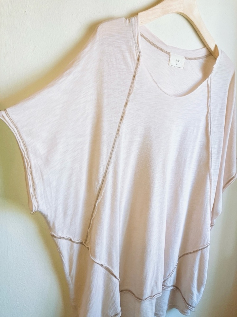 Anthropologie T.LA Blush Short-Sleeve Scoop Neck Dolman TShirt Oversized Medium - Picture 3 of 10